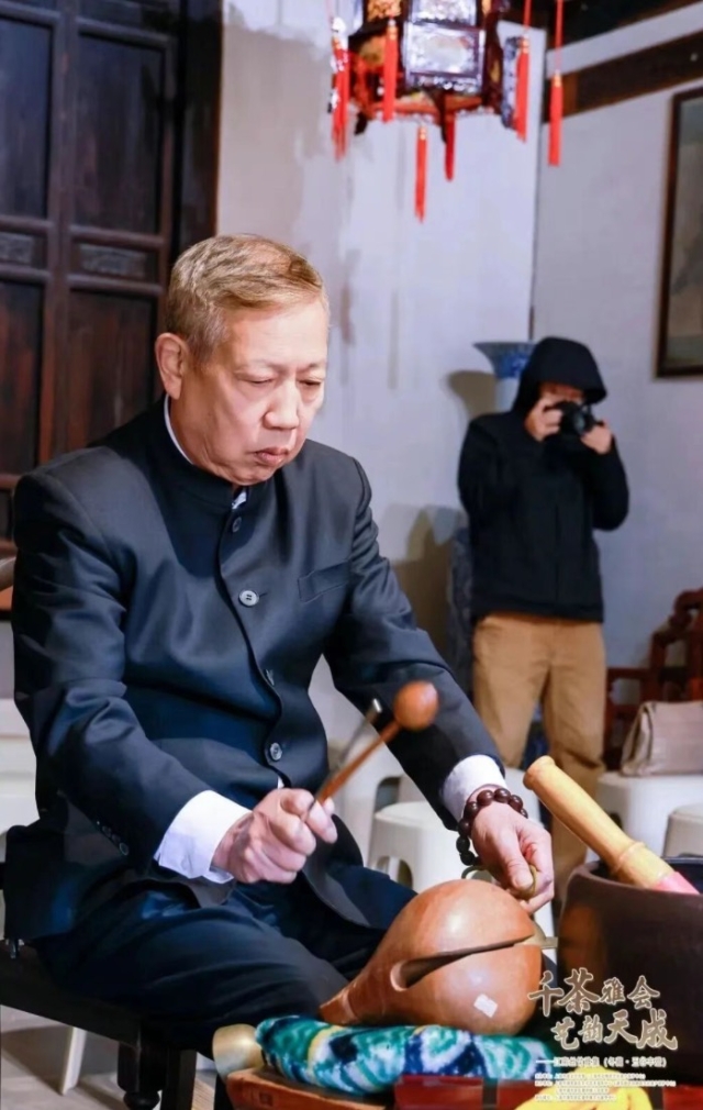 1216_095513_509.jpg 38010087578249712.jpg