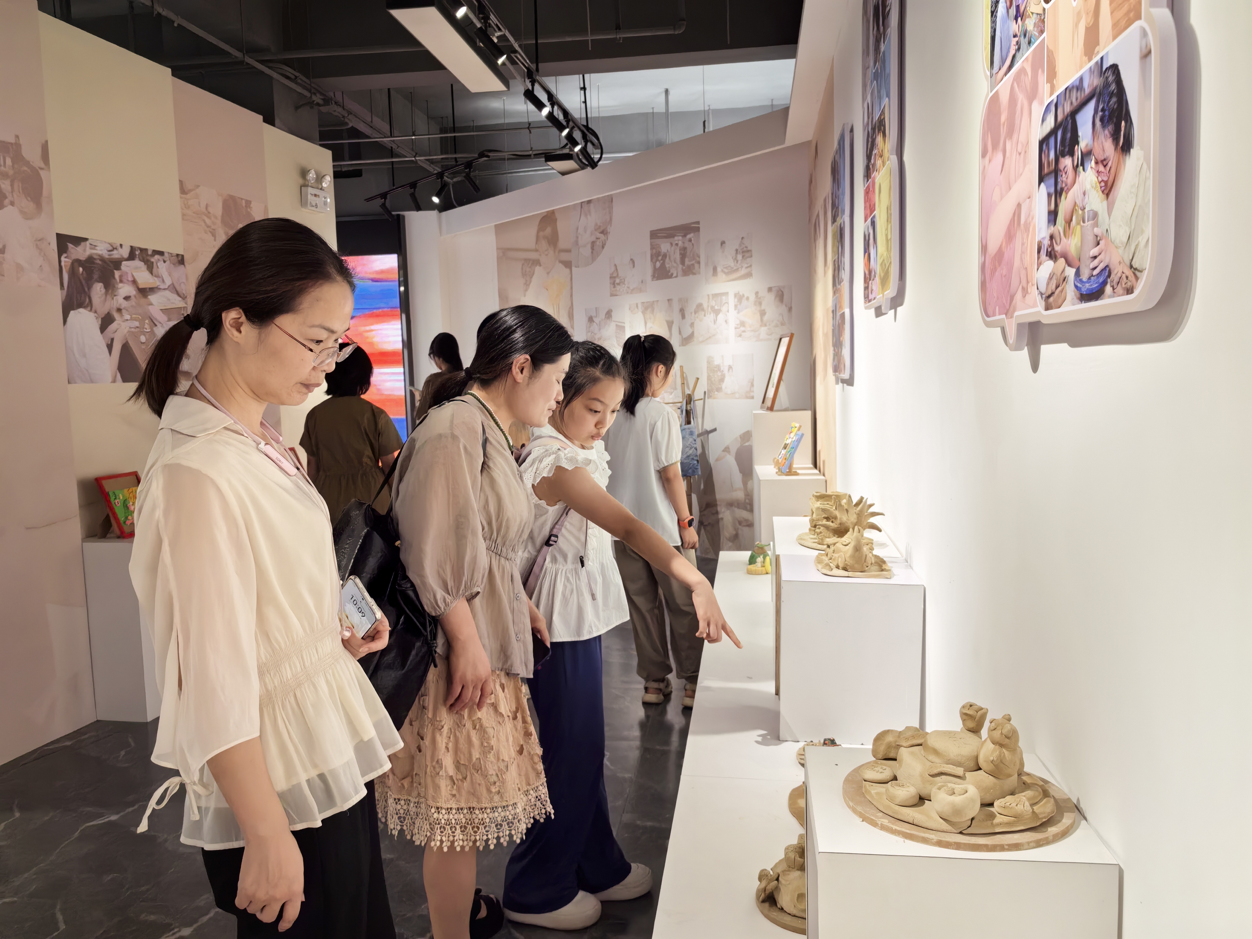 4 基地參觀-2.jpg
