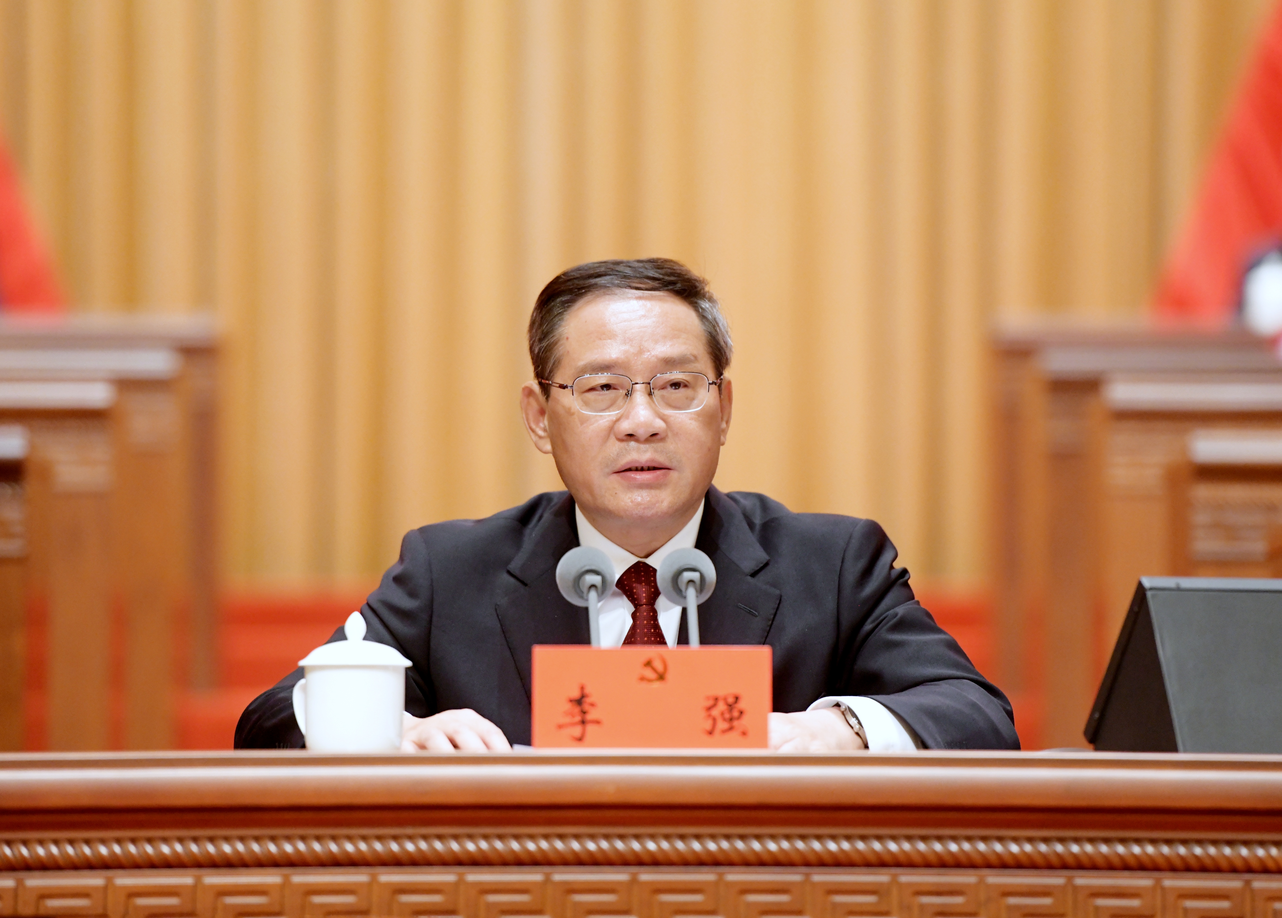 中共上海市第十二次代表大會今天閉幕 李強同志主持大會.jpg 中共上海市第十二次代表大會今天閉幕 李強同志主持大會.jpg