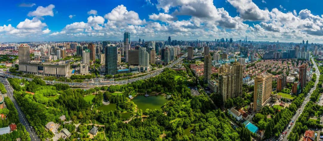 長寧奮力打造“四力四城”，加快建設具有世界影響力的國際精品城區(qū).jpeg